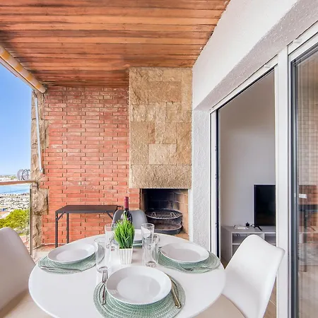 Apartamento In Near Playa De *